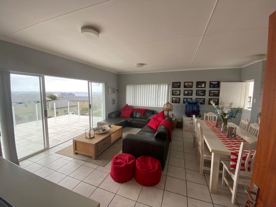 4 Bedroom Property for Sale in Jongensfontein Western Cape